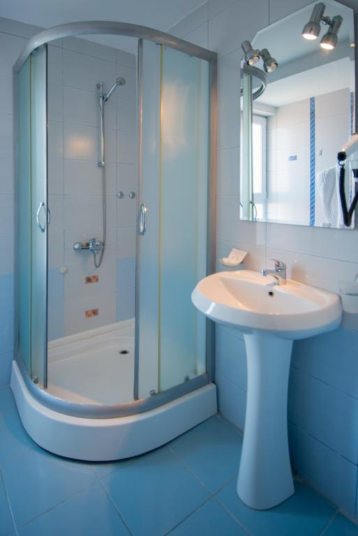Vromos Guest House Черноморец Экстерьер фото